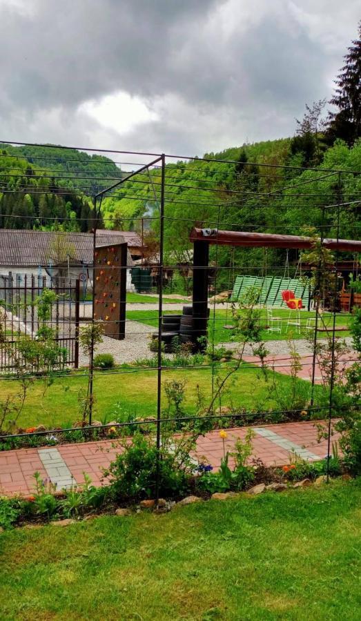 Maison Platanus Voineasa Kültér fotó